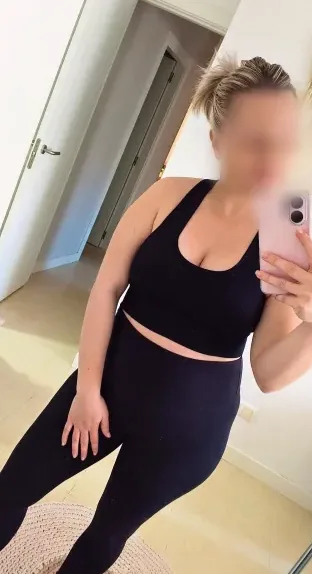 Ayla, 36