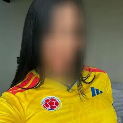 Carlijn, 29