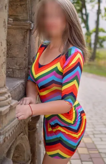 Chantal, 37
