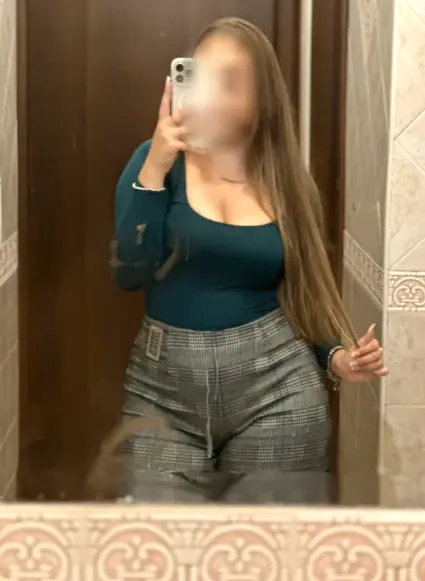 Esila, 24