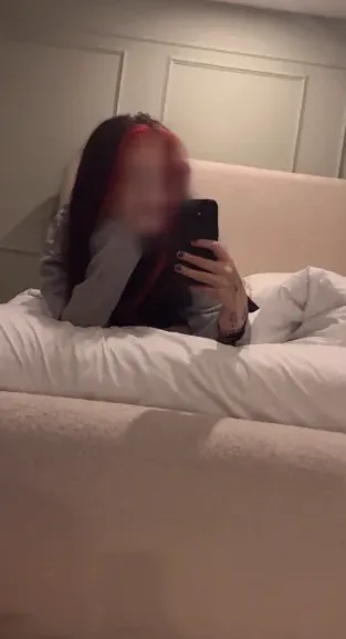 Eva, 20