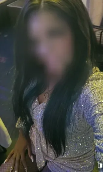 Isabella, 36