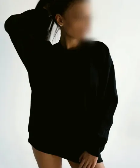 Nadia, 29