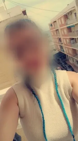 Sanae, 32