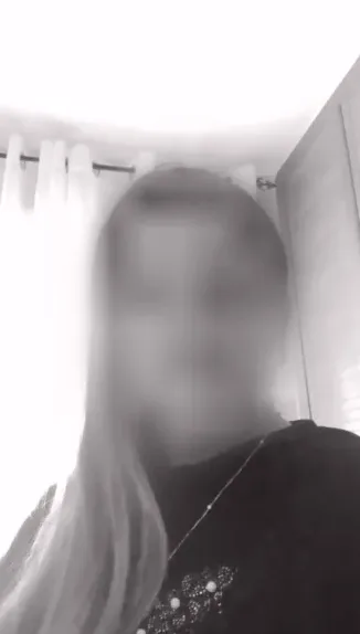Sara, 40