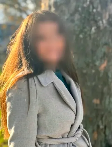 Sofia, 29